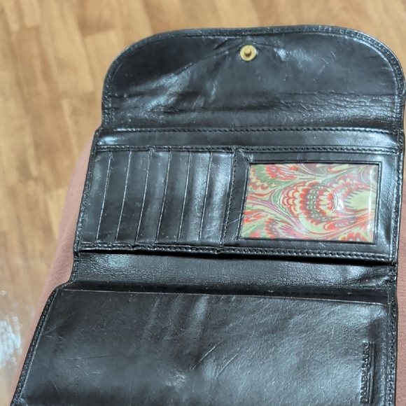 Dooney & Bourke Dark Brown Leather Wallet with Gold Plaque - Picture 2 of 5